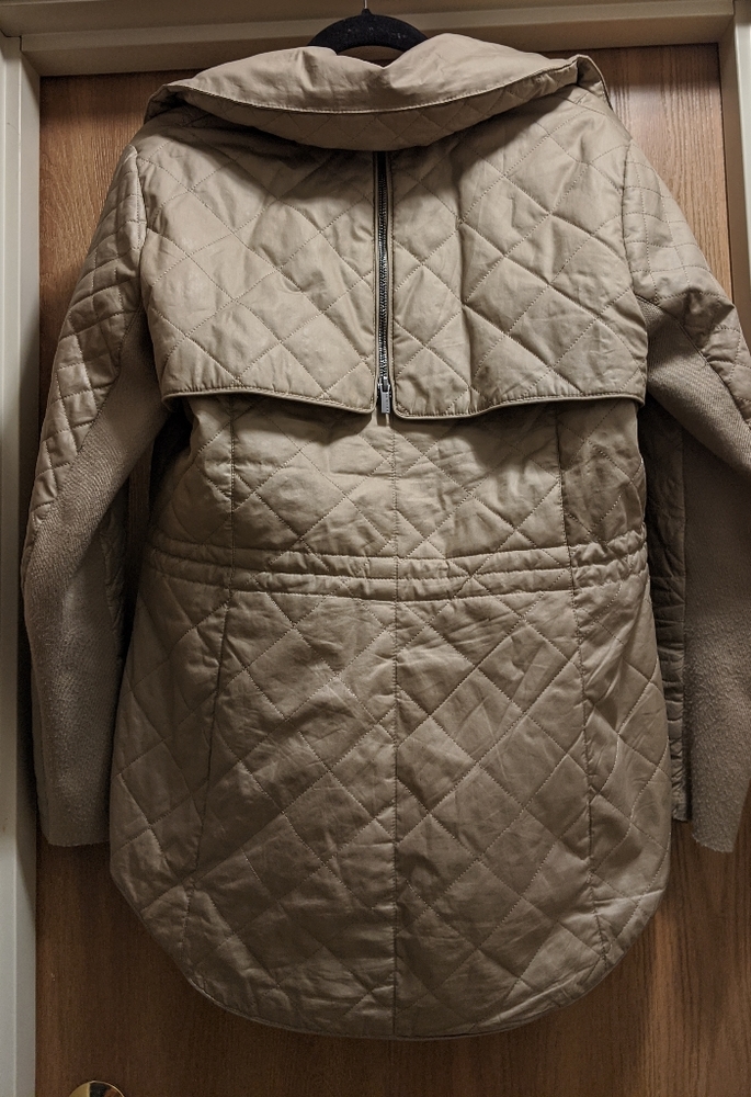 BCBG Jacket - Picture 4 of 5